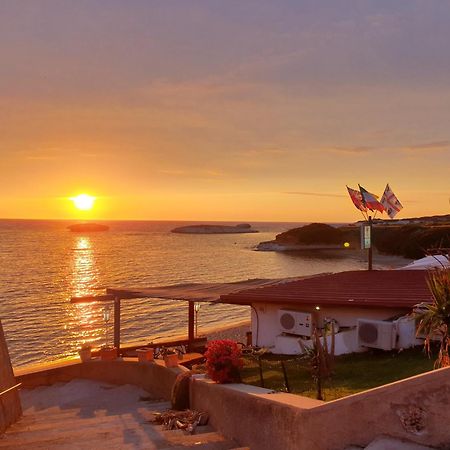 Mare Lughente Bed and Breakfast S'archittu Cuglieri Εξωτερικό φωτογραφία