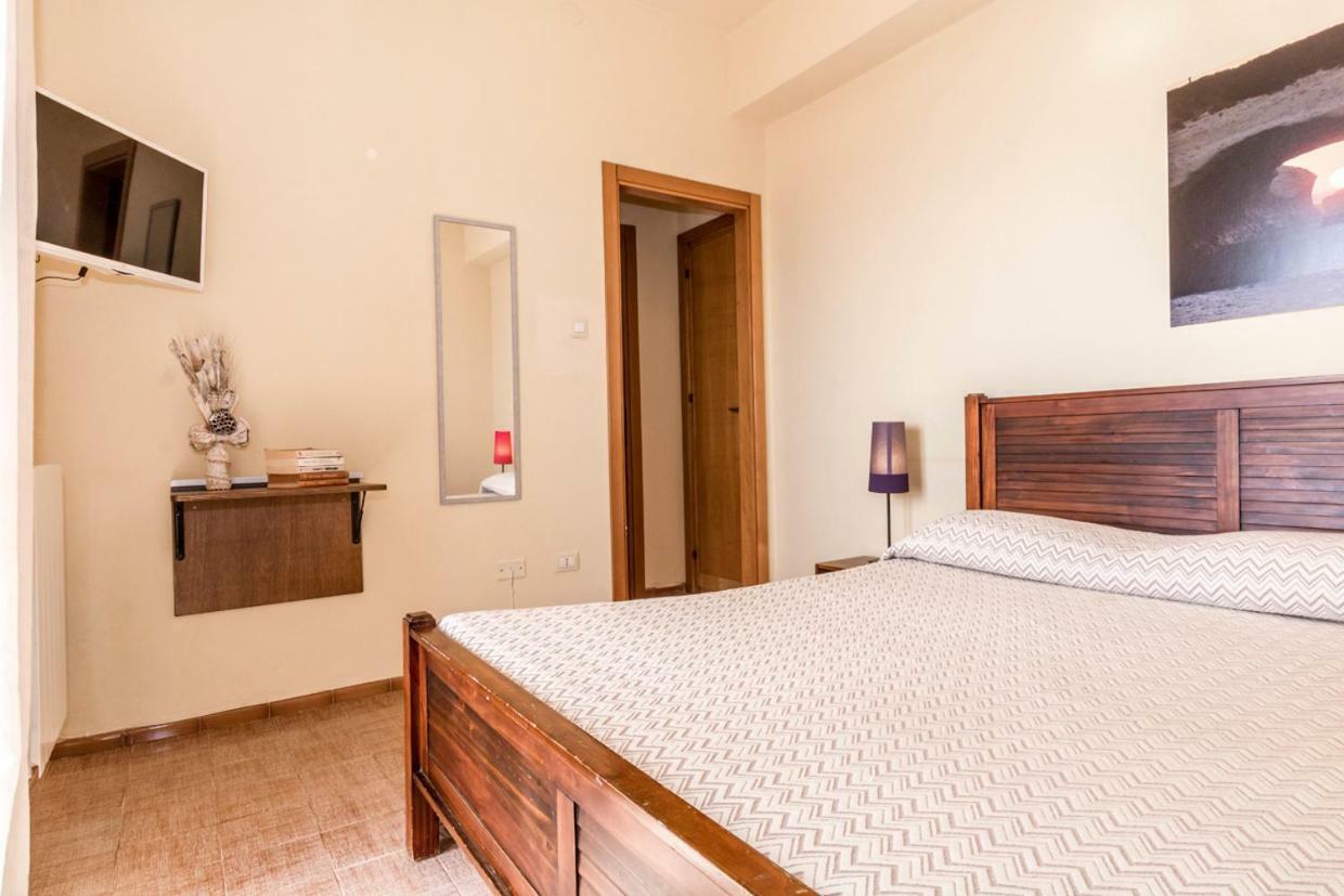 Mare Lughente Bed and Breakfast S'archittu Cuglieri Εξωτερικό φωτογραφία