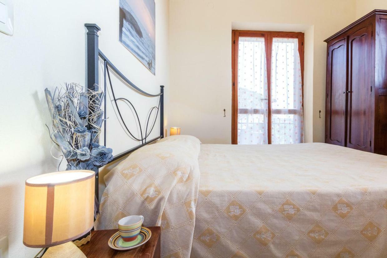 Mare Lughente Bed and Breakfast S'archittu Cuglieri Εξωτερικό φωτογραφία
