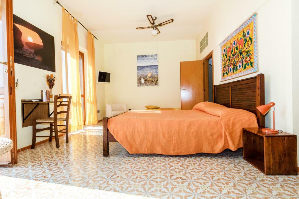 Mare Lughente Bed and Breakfast S'archittu Cuglieri Εξωτερικό φωτογραφία
